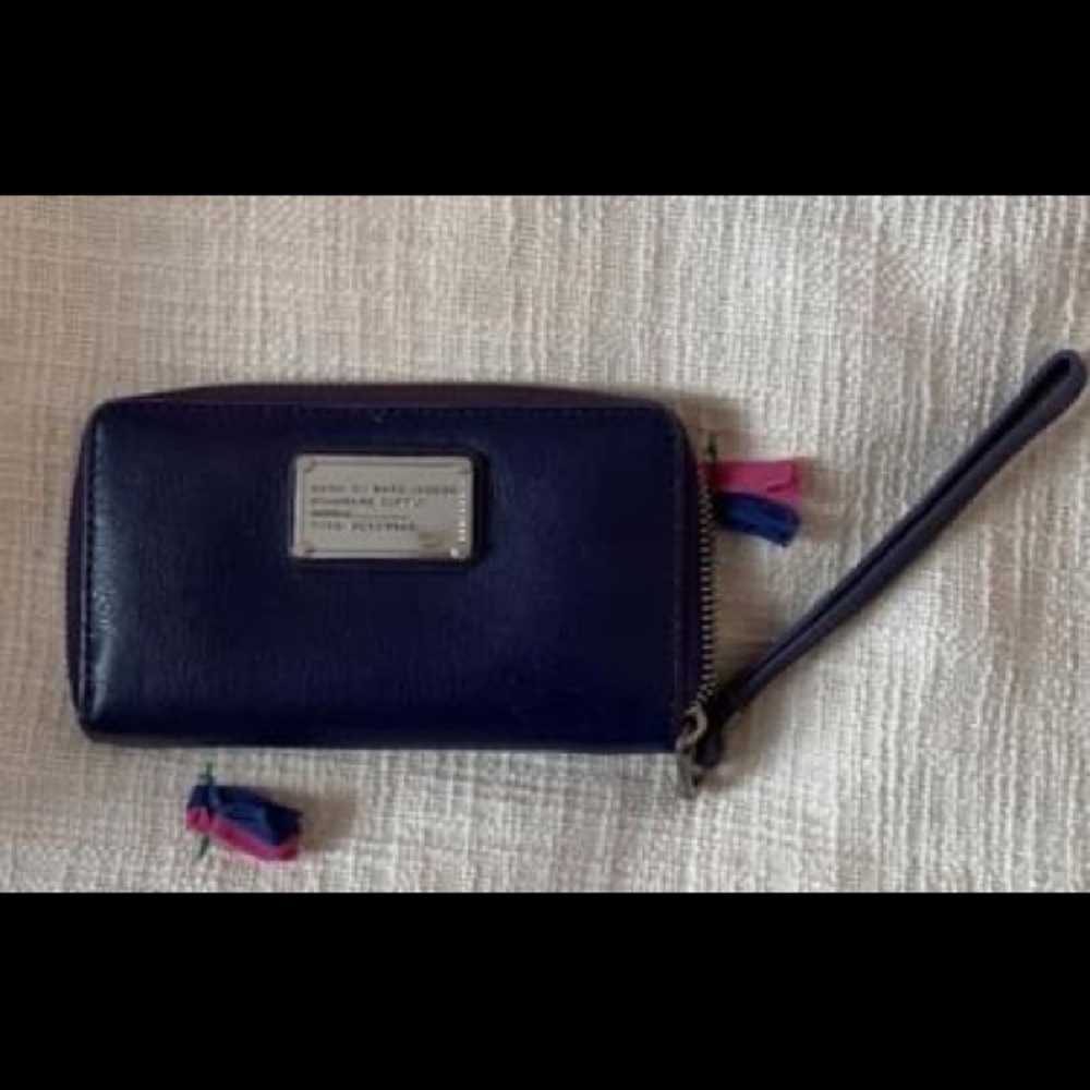 Marc by Marc Jacobs wristlet